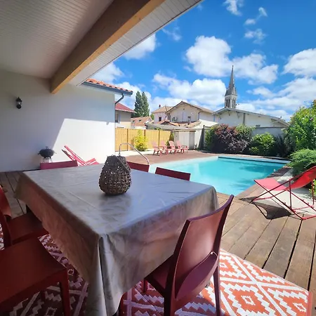 Maison Plein Centre - Piscine